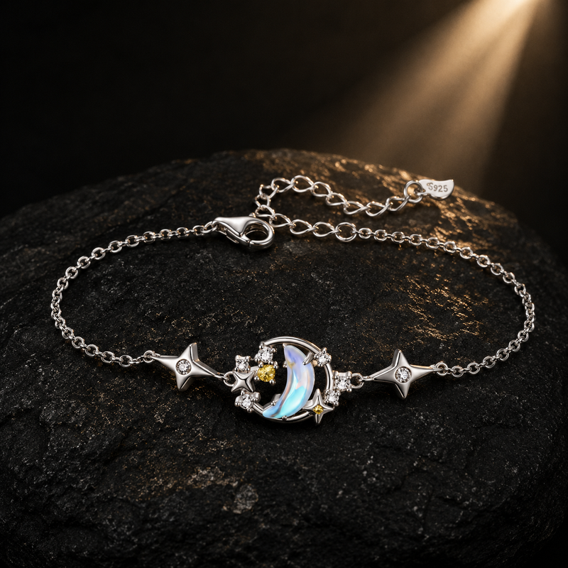 Silver moonstone crescent moon bracelet in 925 sterling silver