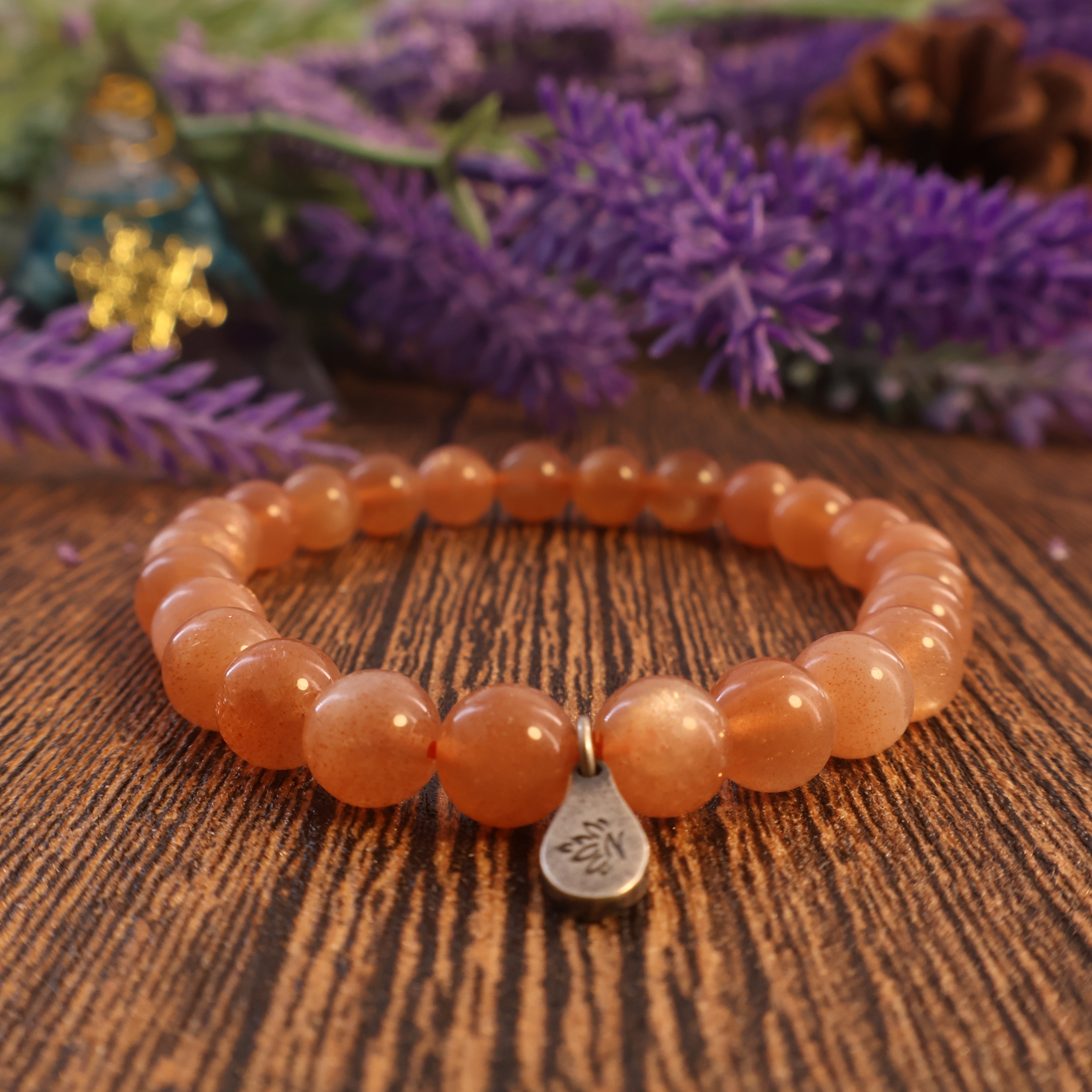 LEO - GLOWING SUNSTONE GEMSTONE BRACELET-4